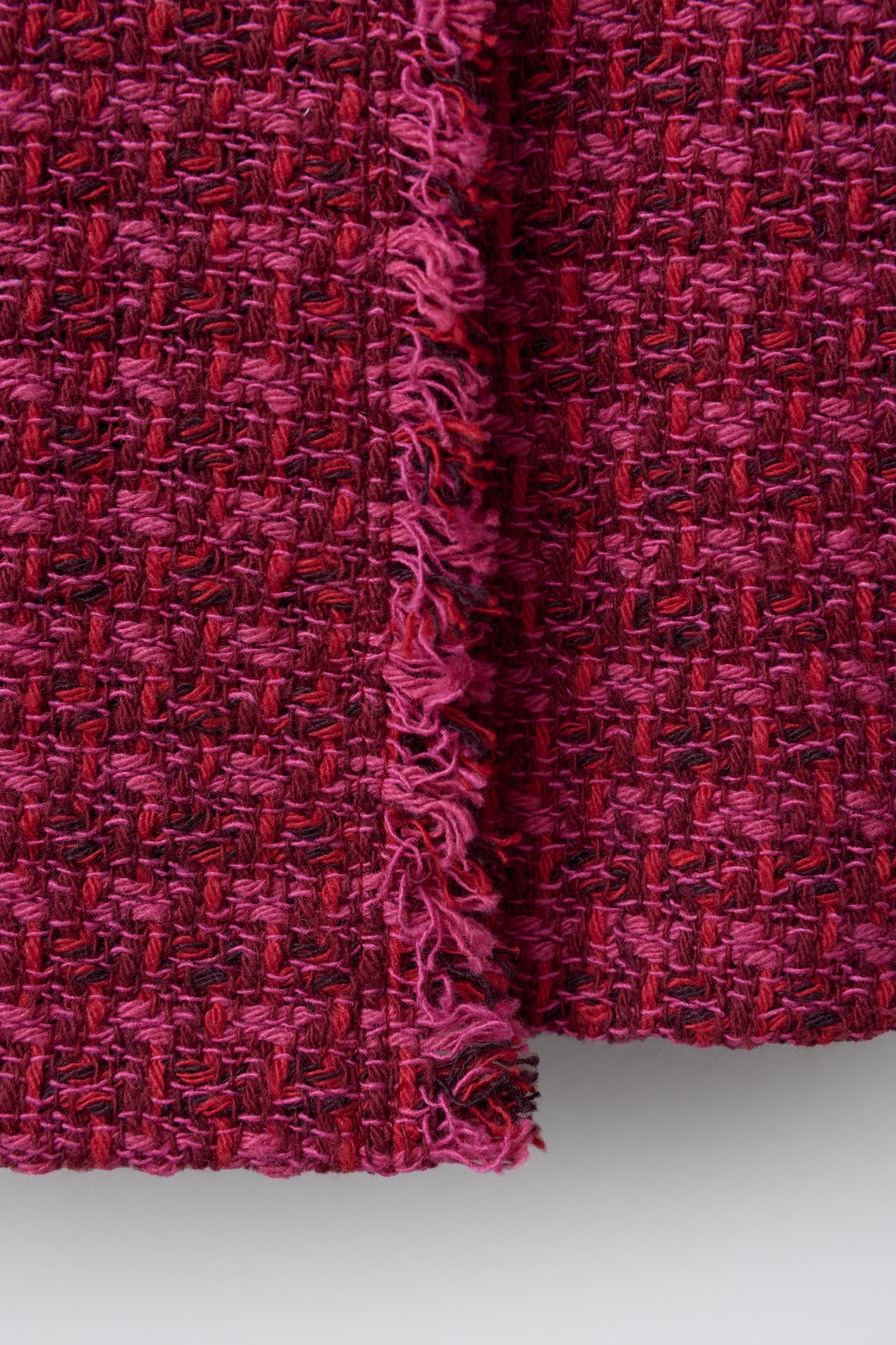 DISTRESSED TEXTURED SKORT